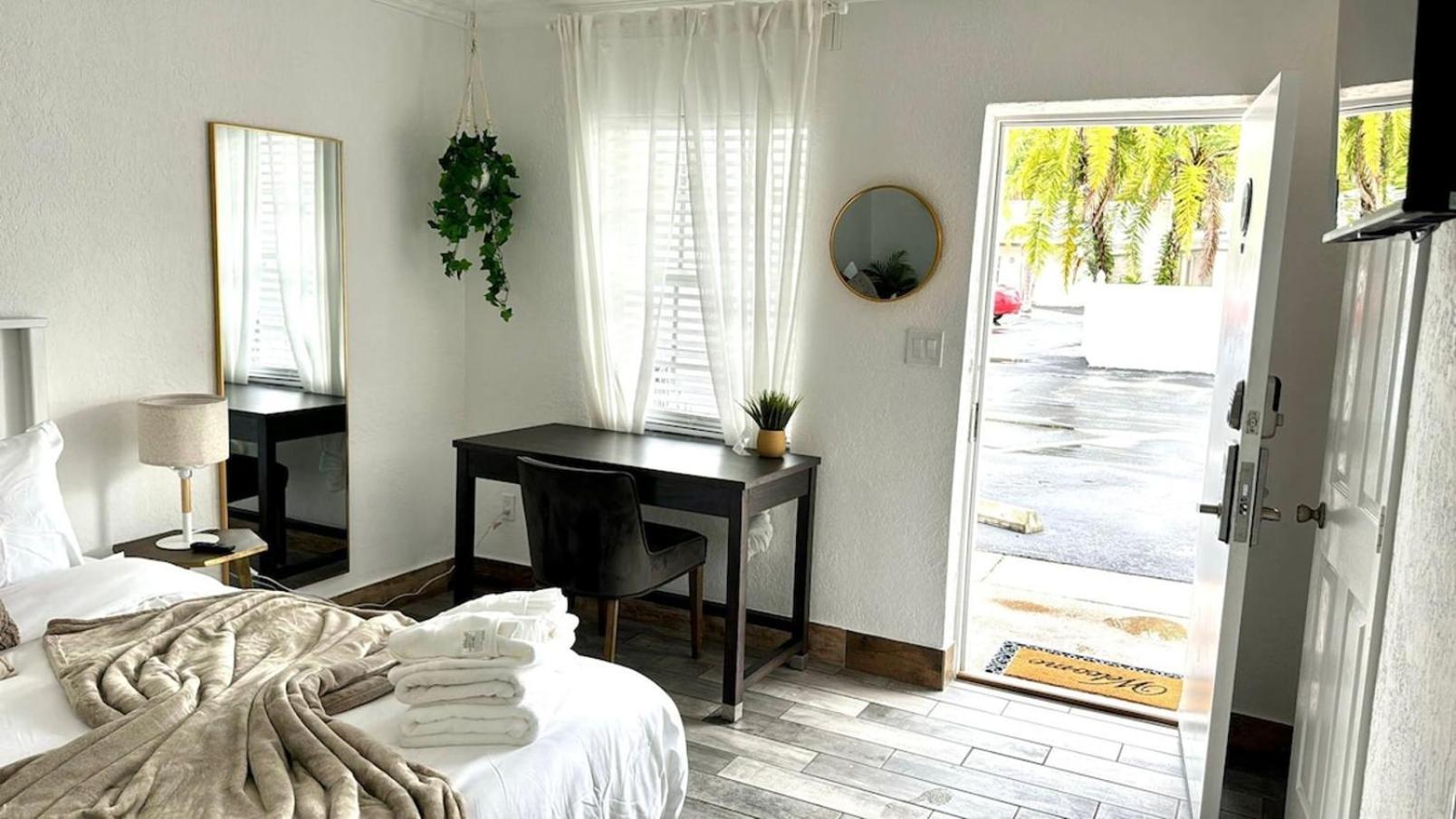 1K Bed Studio Apt With Shared Pool 06 เคลียร์วอเตอร์ ภายนอก รูปภาพ